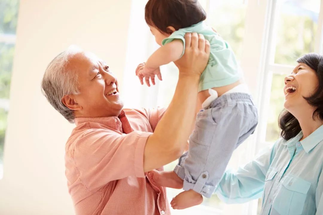 隔代养育分歧重重,谁应该是家庭教育的主角? 隔代养育分歧重重,谁应该是家庭教育的主角?